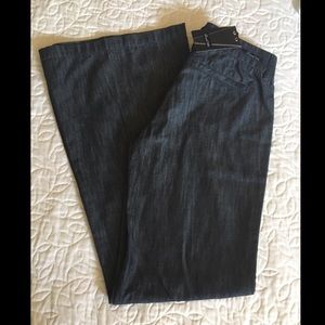 Level 99 Boot Cut Jeans - Size 27
